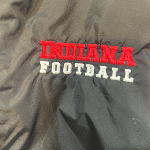 INDIANA FOOTBALL LIGHT PULLOVER HOODED WIND BREAKER BY CHARLES RIVER APPAREL M - Picture 5 of 8
